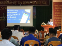 kiểm tra tiến độ thực hiện Tiêu chí 08 và tập huấn sử dụng Tây Ninh Smart tại Xã Tân Phong.